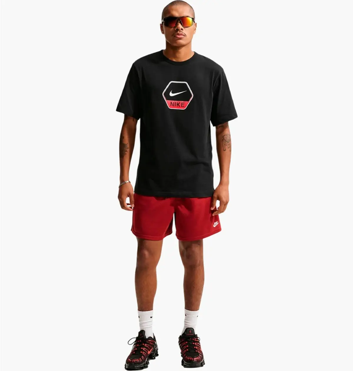 Футболка чоловіча Nike Club Gfx Black