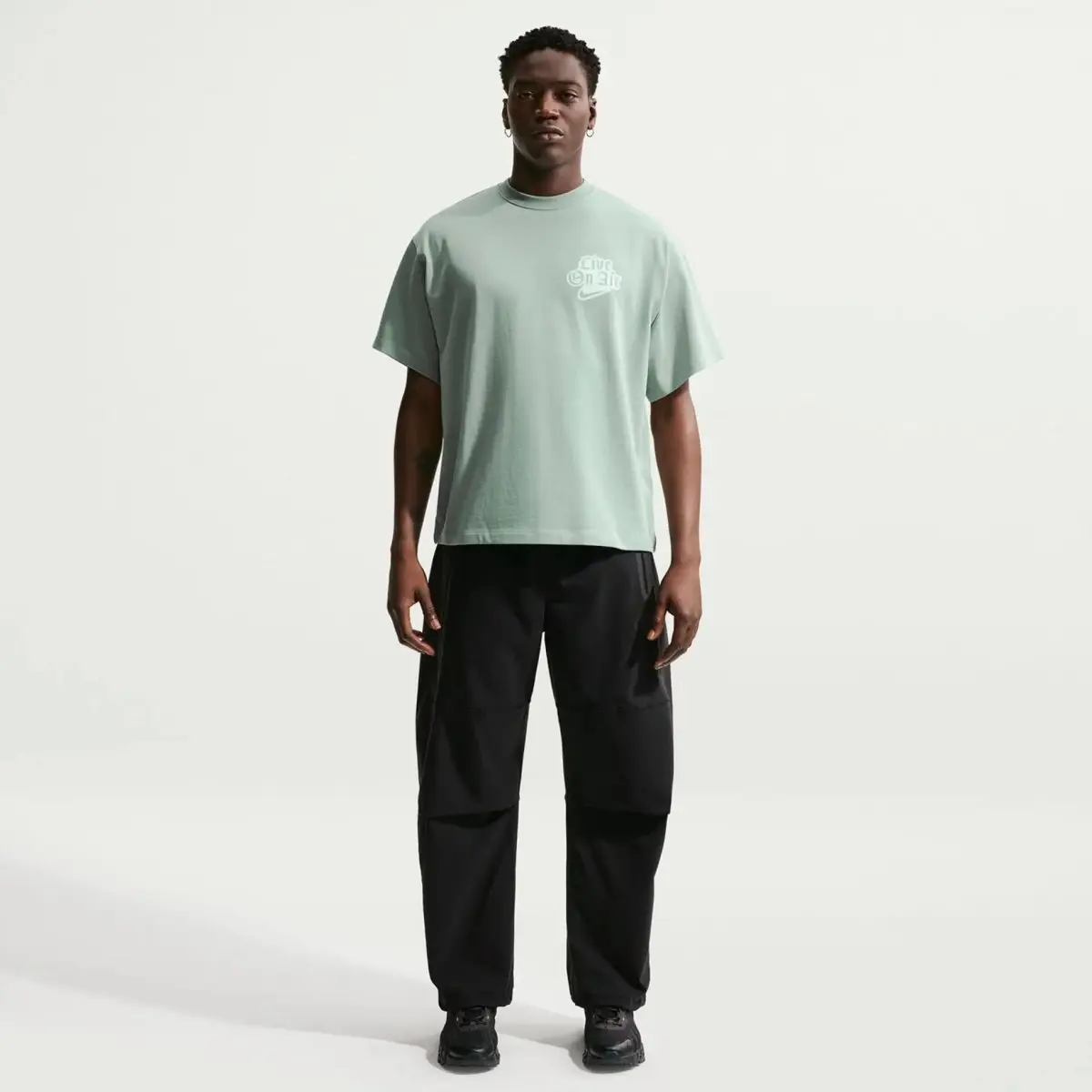 Футболка чоловіча Nike Solo Sw Tee Gpx