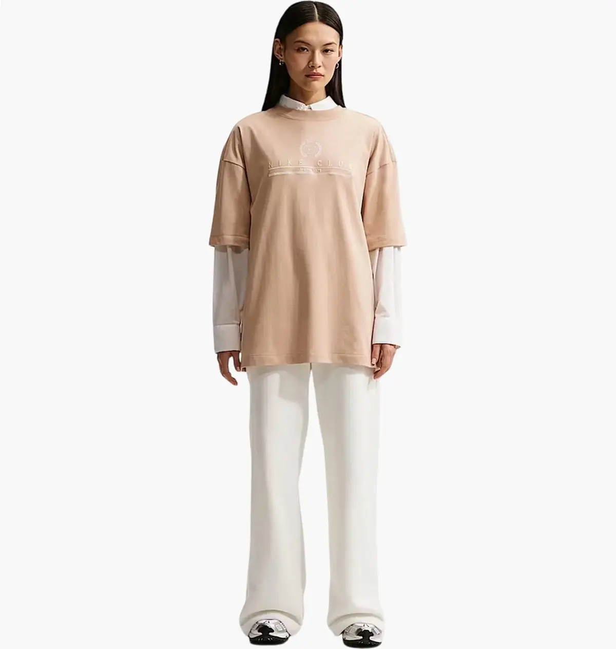 Футболка жіноча Nike Sportswear Wo Oversized Short-Sleeve біла з бежевим IQ0899-286
