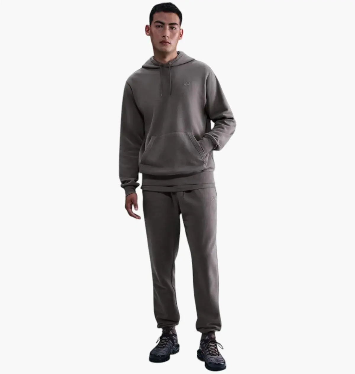 Спортивний костюм чоловічий Nike Sportswear Club Grey