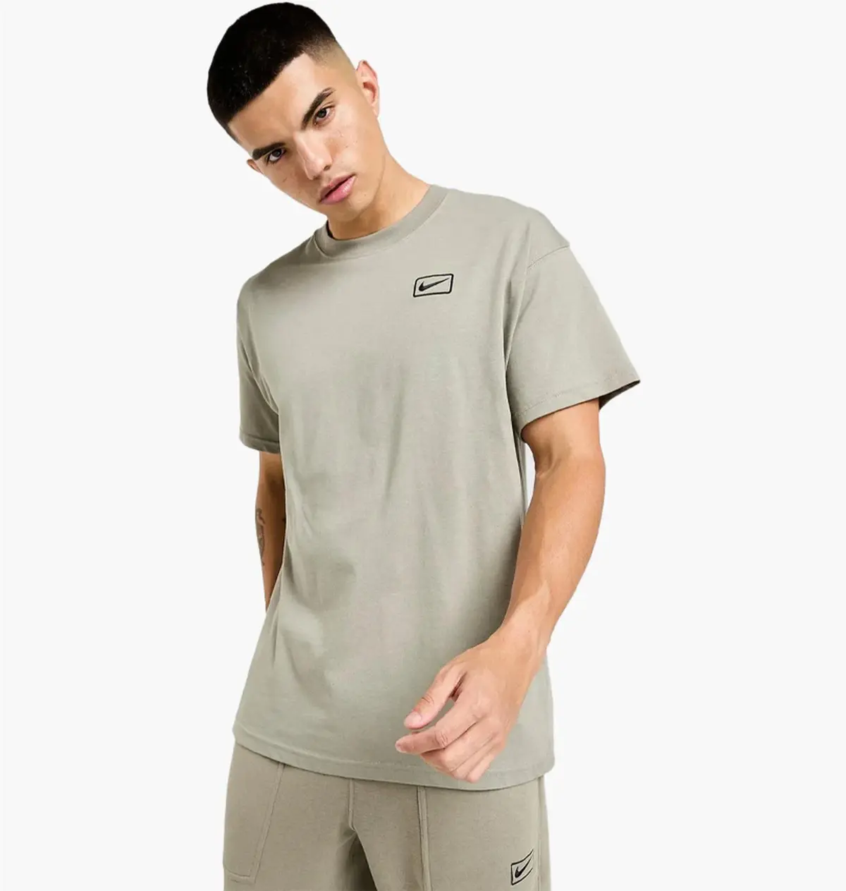 Футболка чоловіча Nike Street