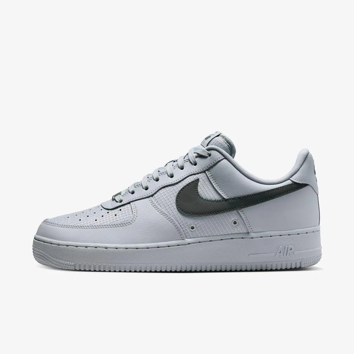 Кросівки чоловічі Nike Air Force 1 '07 Lv8