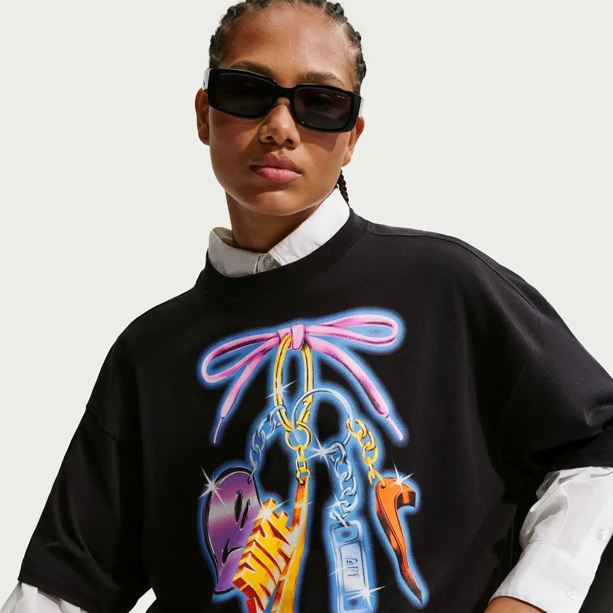 Футболка жіноча Nike W Nsw Classic Os Oc11 Tee