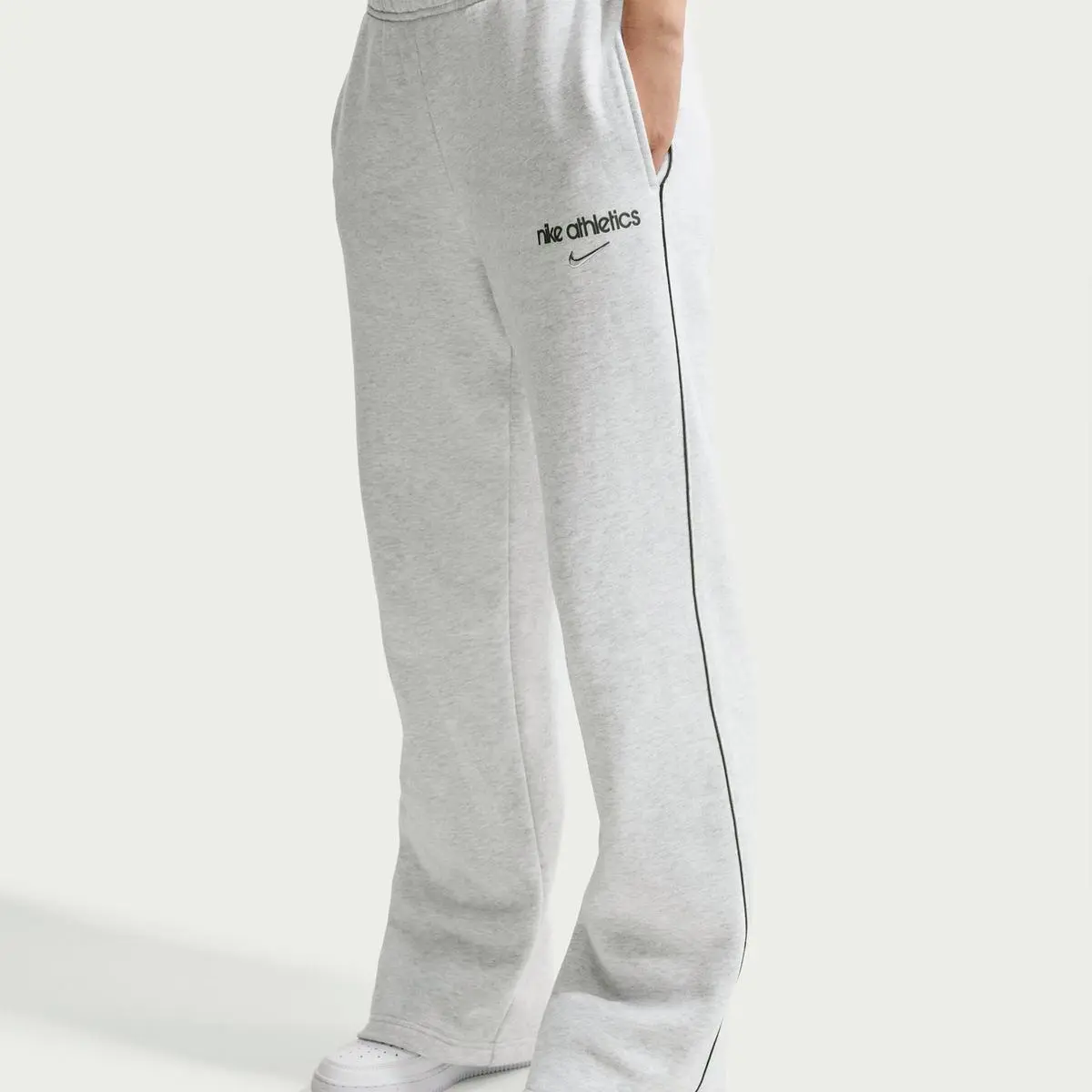 Брюки женские Nike Studio Fleece Medium Weight Mid-Rise Open-Hem Pants серые IU3726-051