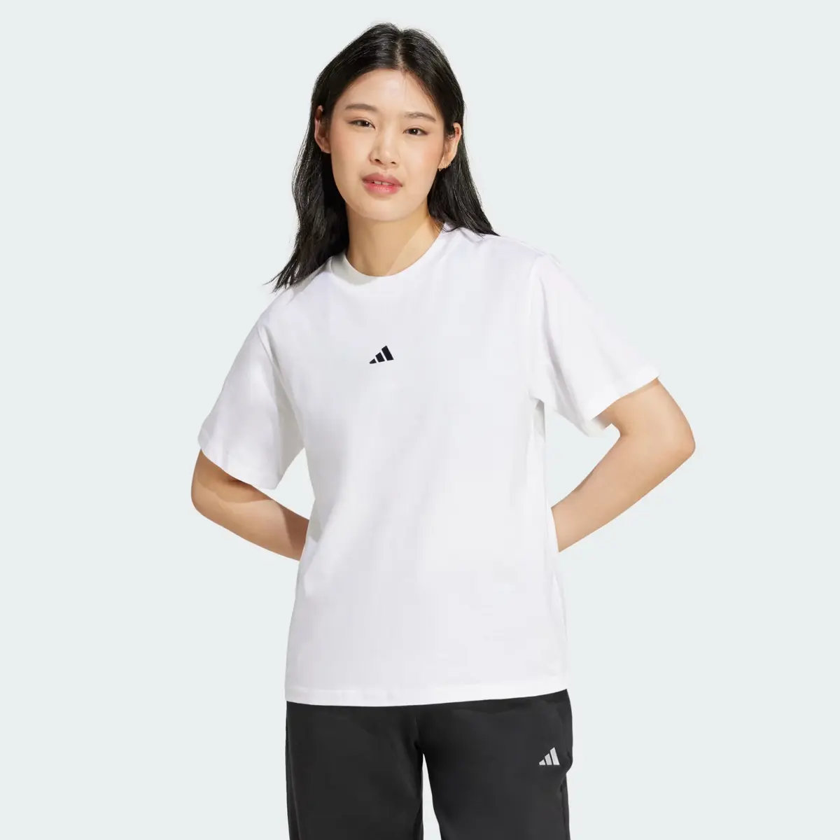 Футболка жіноча Adidas W Sl Sj T