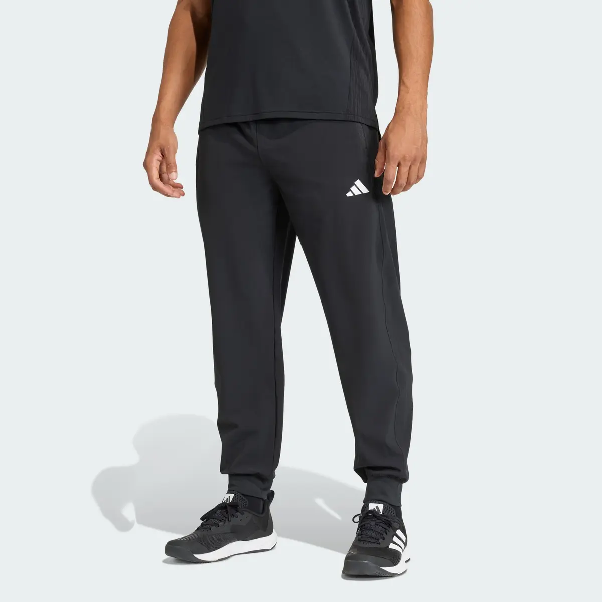 Брюки чоловічі Adidas Workout Essentials Flex Woven Pant