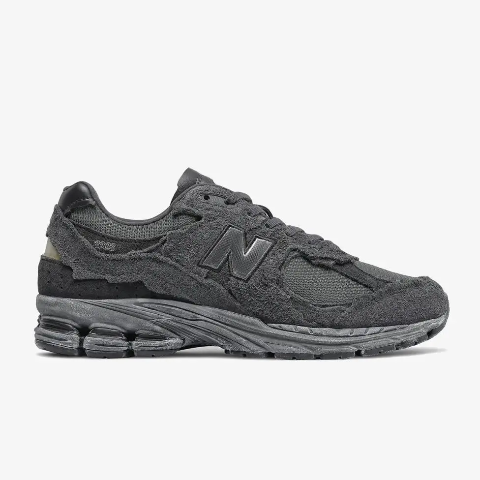 Кросівки чоловічі New Balance 2002R Black