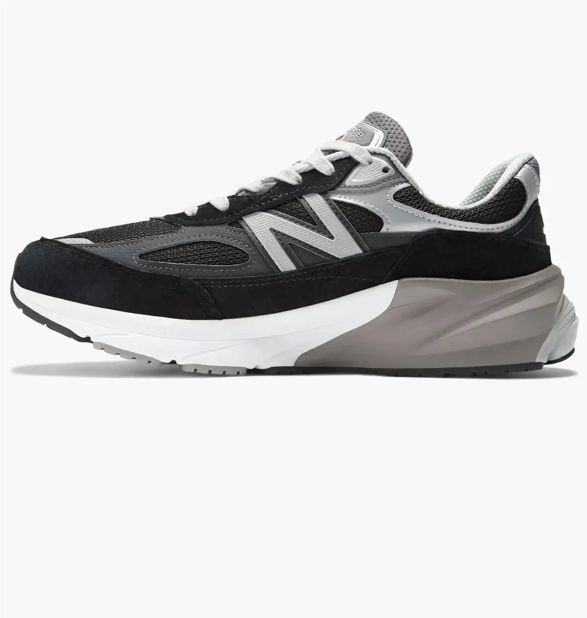 Кросівки чоловічі New Balance 990V6