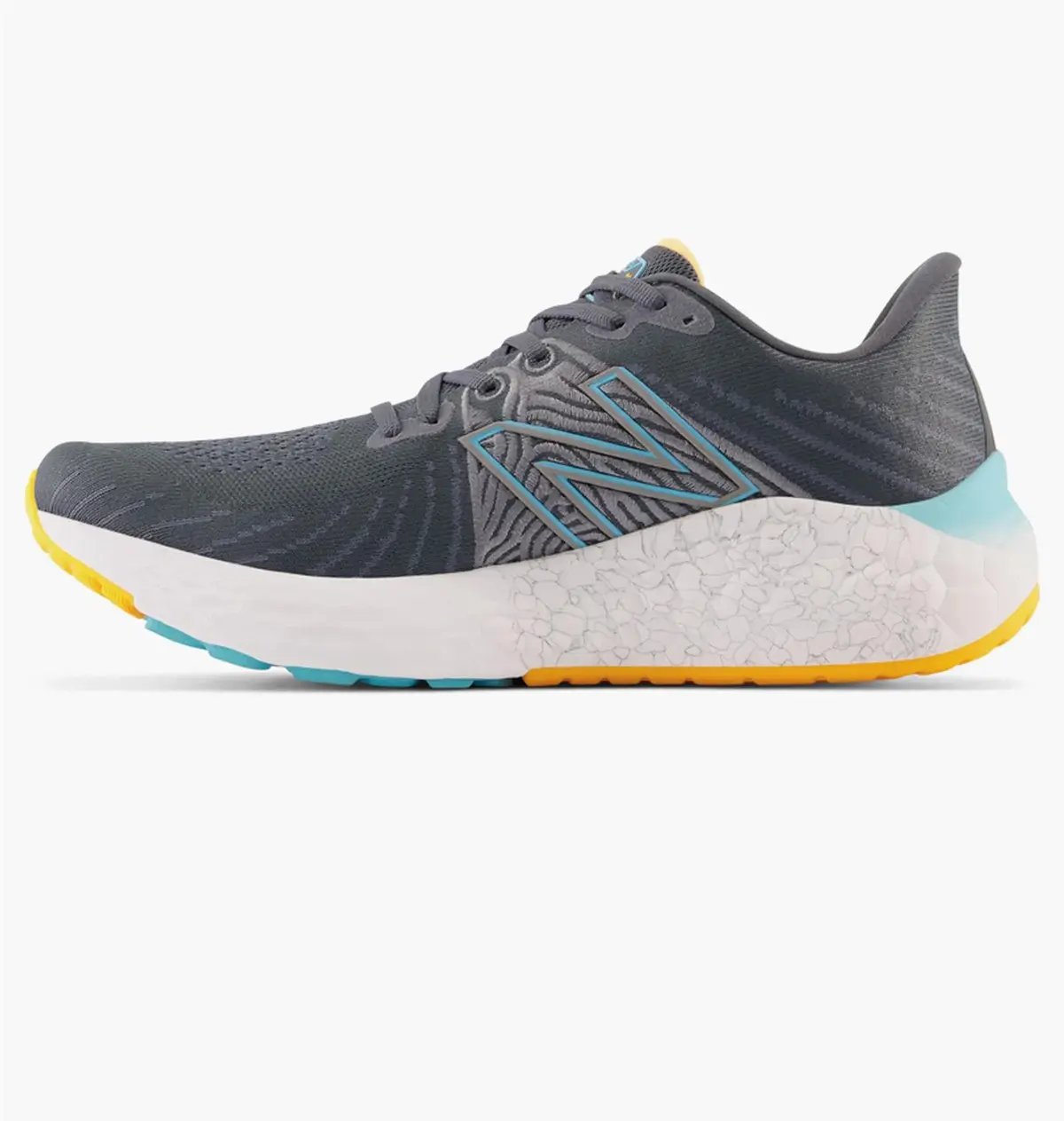 Кросівки чоловічі New Balance Vongo V5