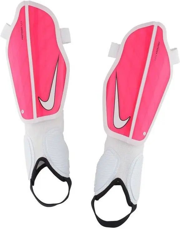 Футбольные щитки Nike Protegga Flex