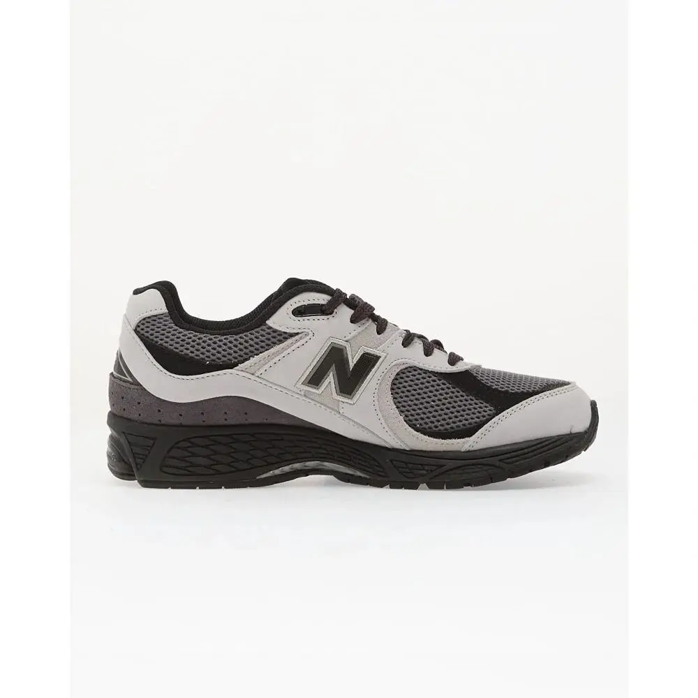 Кросівки унісекс New Balance 2002