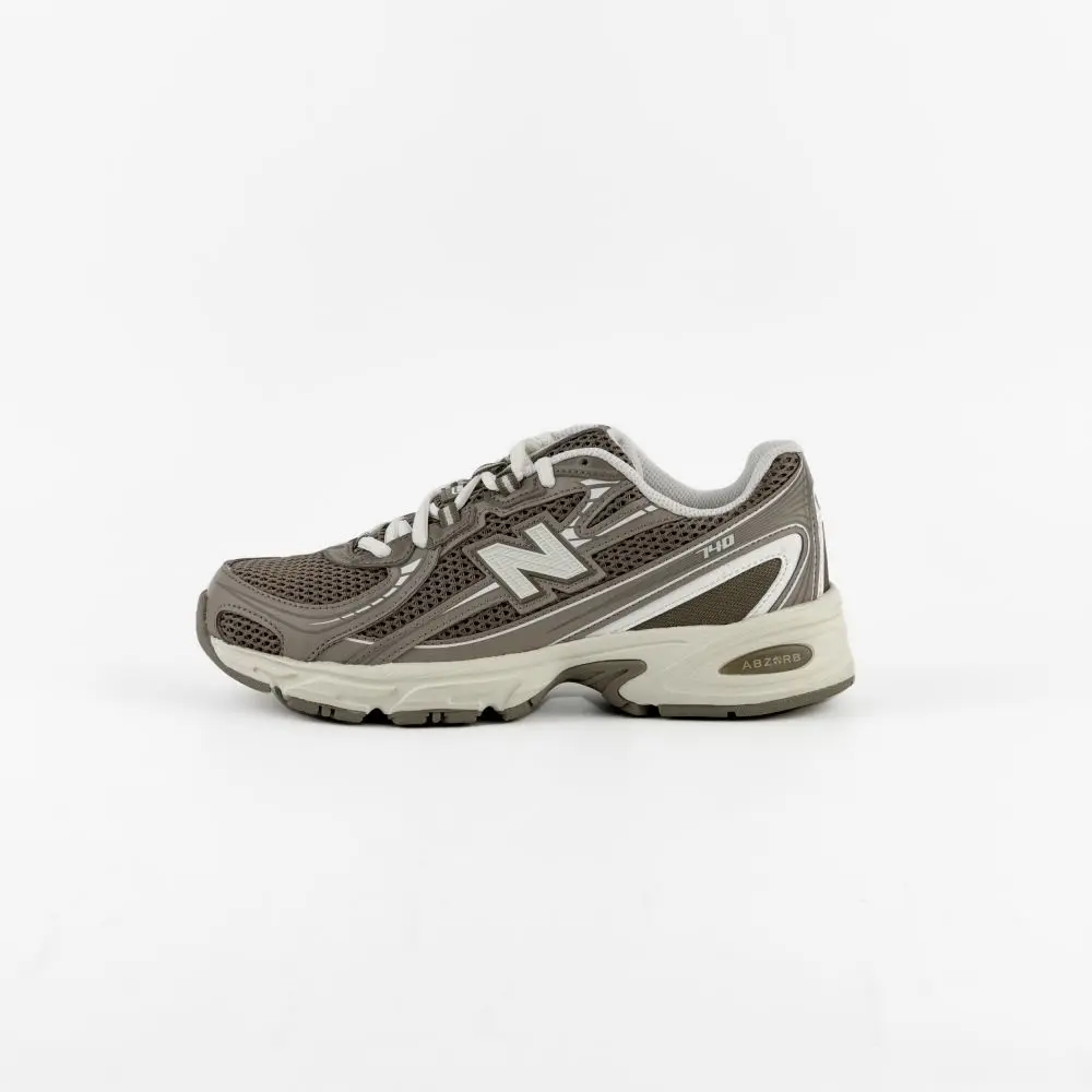 Кроссовки унисекс New Balance 740
