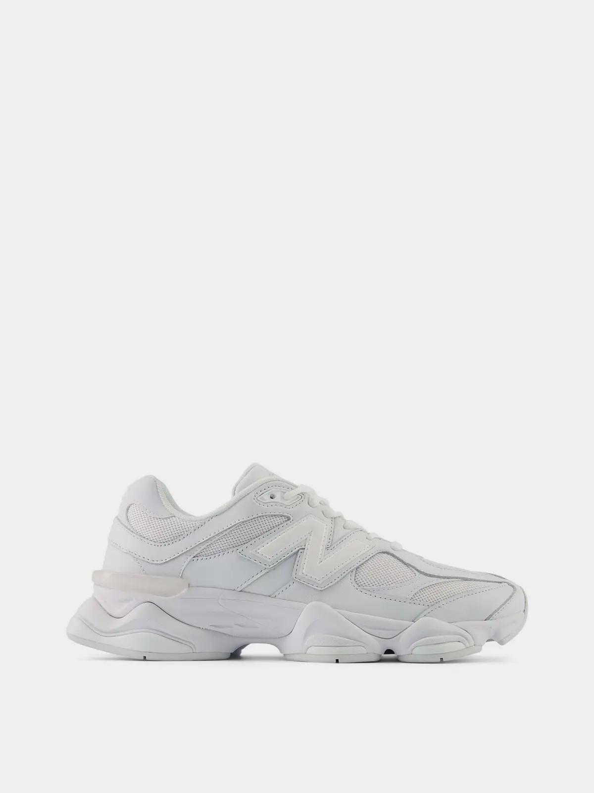 Кросівки жіночі New Balance 9060 Triple White